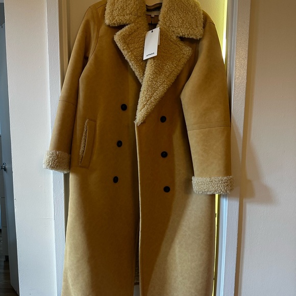 Apparis Camel Teddy Jacket - Picture 6 of 6